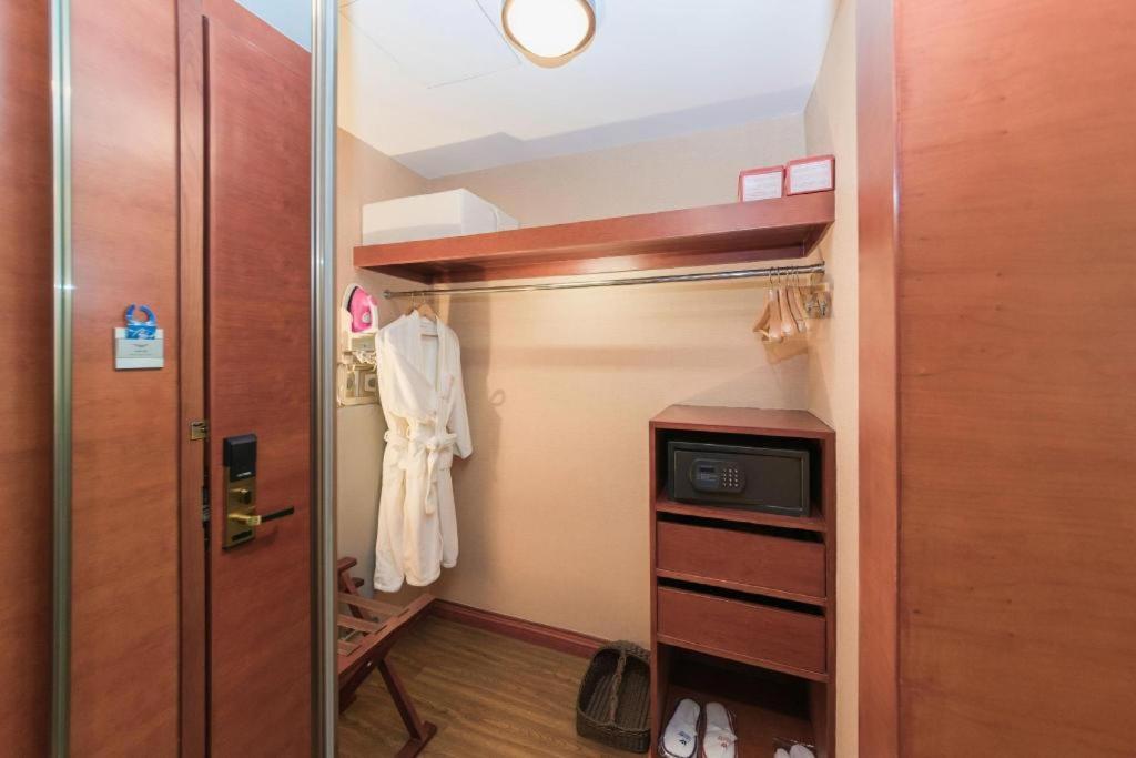 Dalian Liangyun Hotel Eksteriør billede