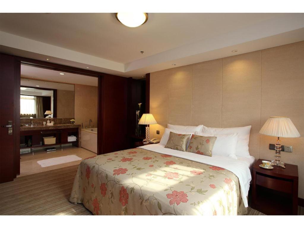 Dalian Liangyun Hotel Eksteriør billede
