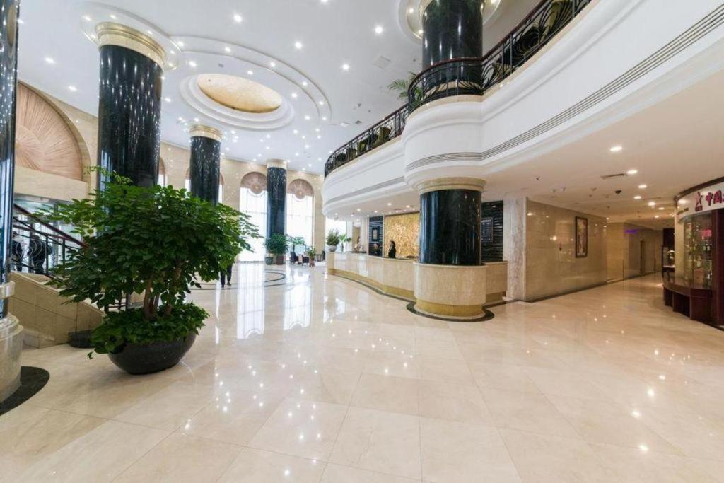 Dalian Liangyun Hotel Eksteriør billede